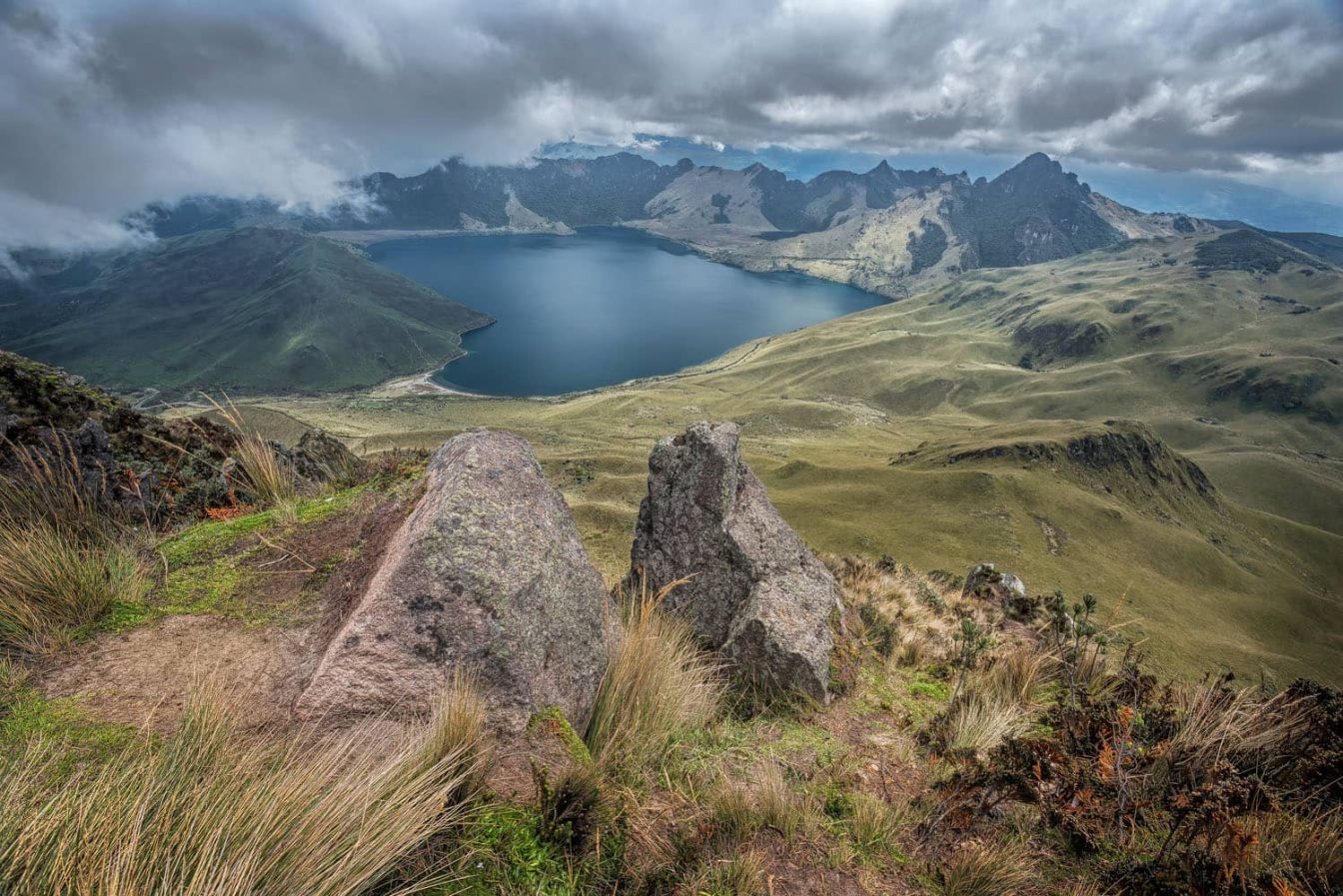 landscape photography of the Caricocha lagoon (male lake) seen from the summit of the Fuya Fuya volcano